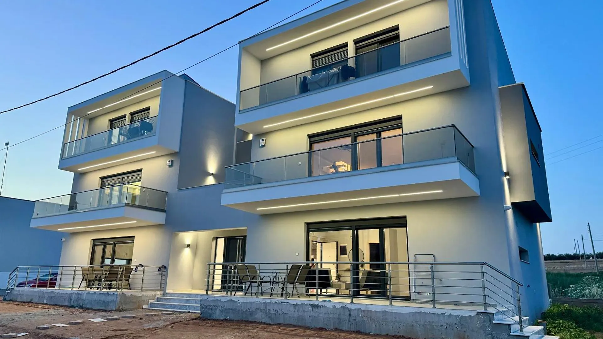Elinor Apartments Flogita 0*,