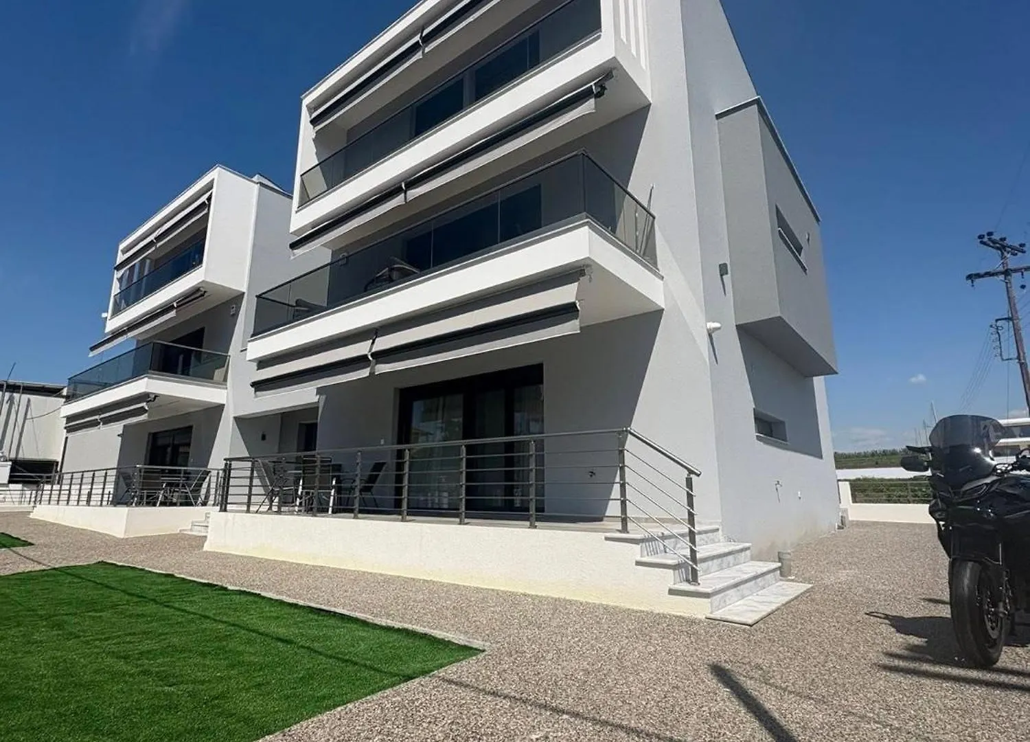 Elinor Apartments Flogita 0*,
